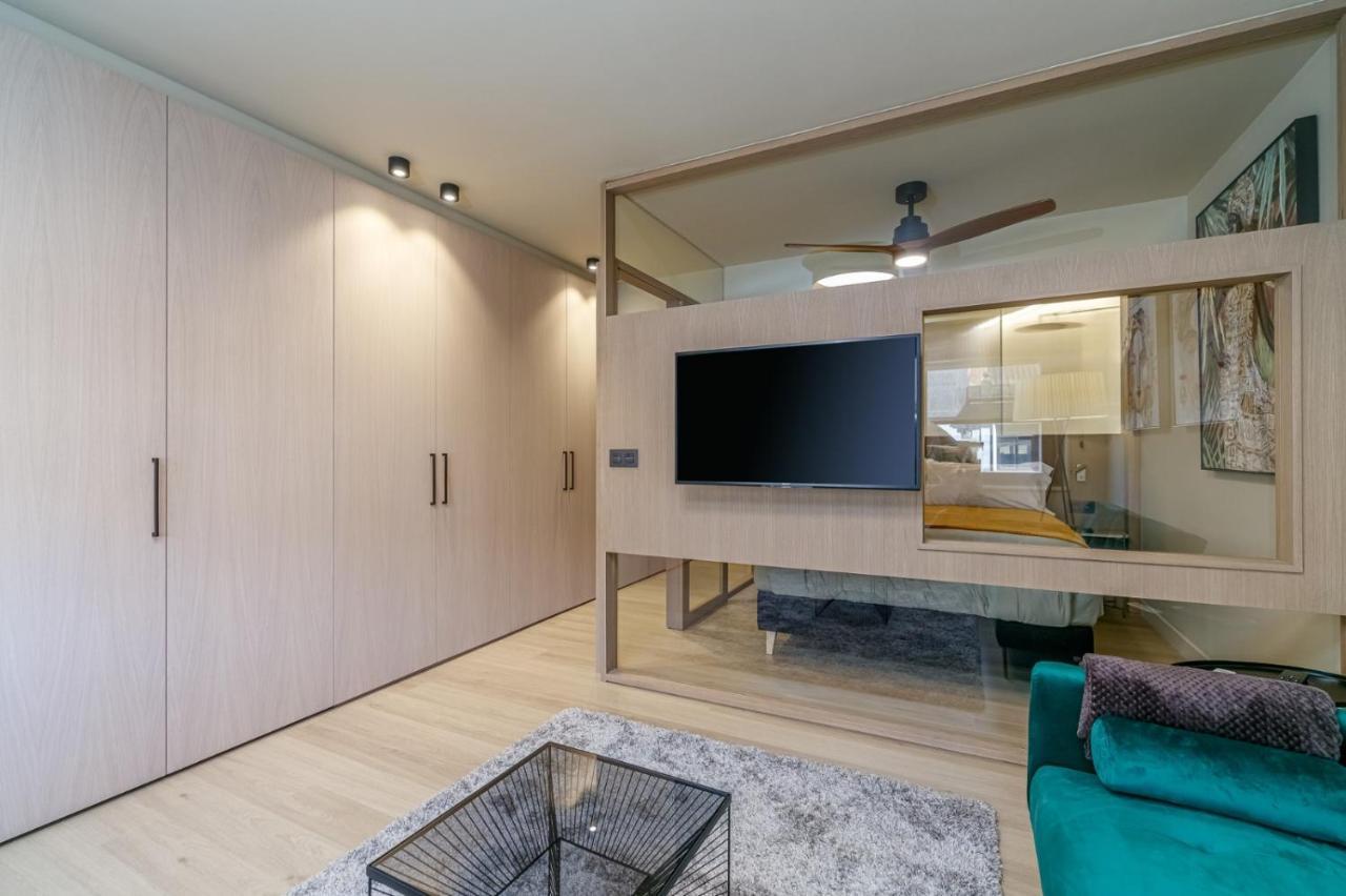 Suite De Lujo Puerta Del Sol+Parking Vigo Eksteriør billede