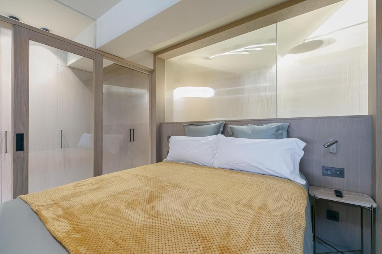 Suite De Lujo Puerta Del Sol+Parking Vigo Eksteriør billede
