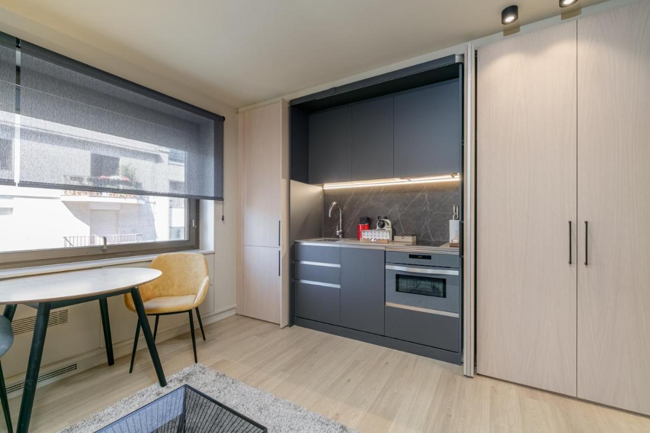 Suite De Lujo Puerta Del Sol+Parking Vigo Eksteriør billede